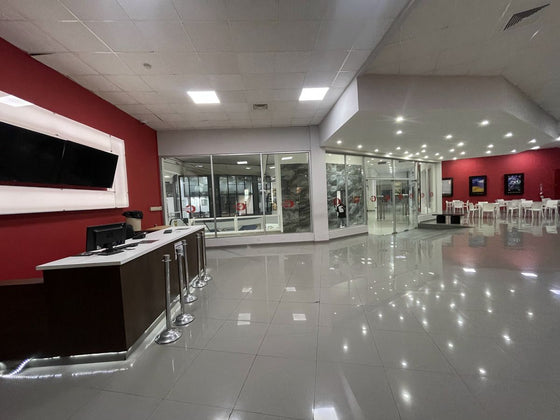 Oficina local comercial call center alquiler venta Arroyo Hondo, Santo Domingo