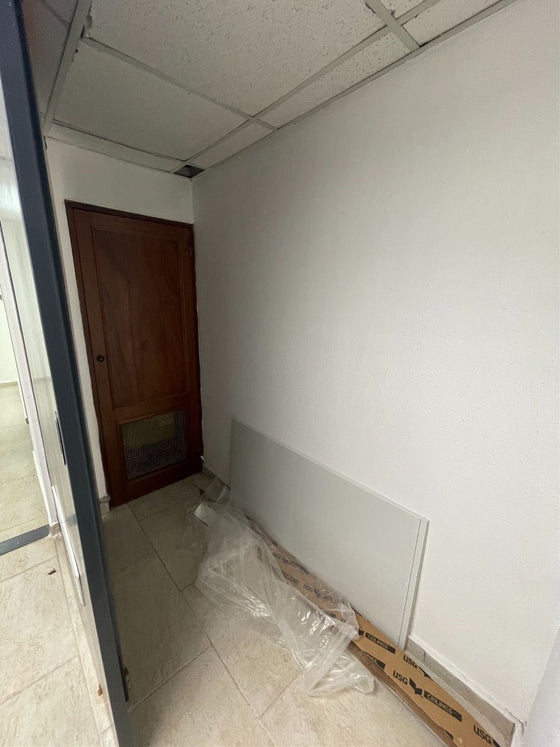 Oficina alquiler Reyna 1 La Esperilla Santo Domingo