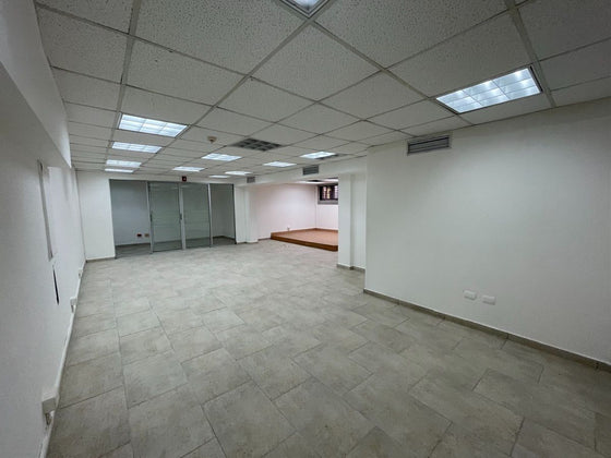 Oficina alquiler Reyna 1 La Esperilla Santo Domingo