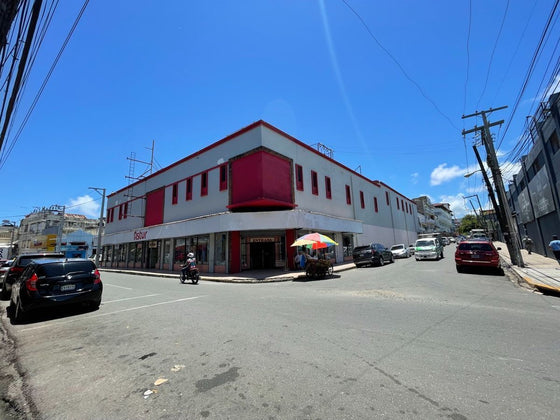 Edificio locales comerciales alquiler venta Ave. Mella, Santo Domingo