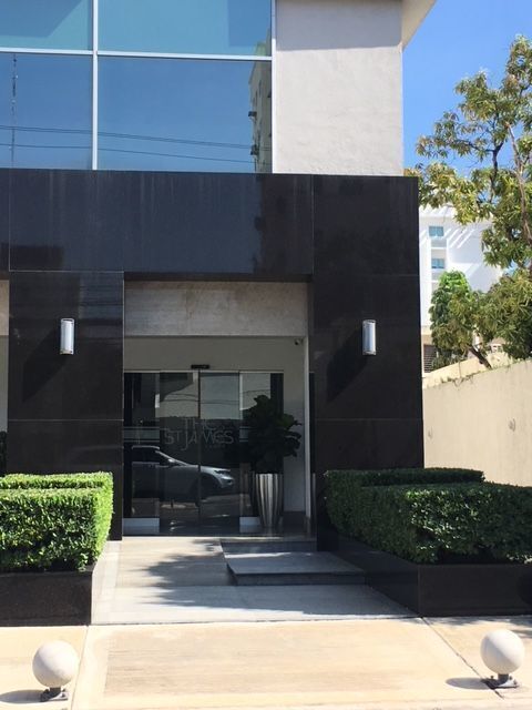 Oficinas Edificio venta alquiler Piantini, Santo Domingo