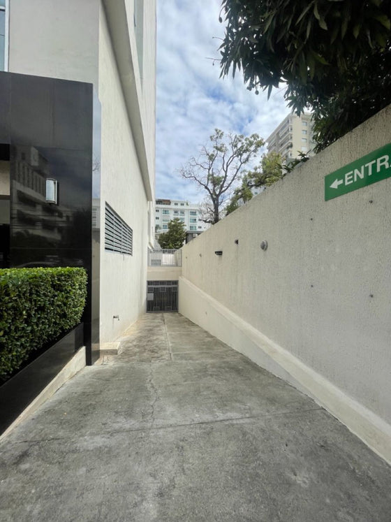 Oficinas Edificio venta alquiler Piantini, Santo Domingo