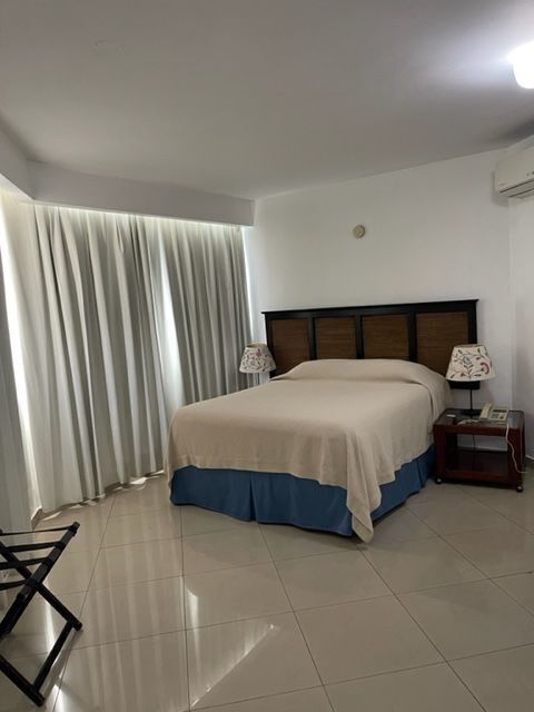 Aparta hotel venta Zoan Universitaria Santo Domingo