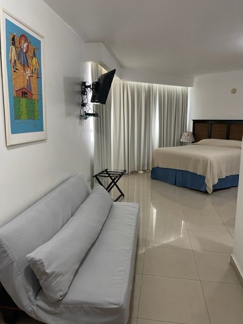 Aparta hotel venta Zoan Universitaria Santo Domingo