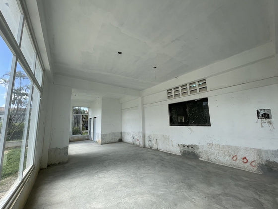 Nave industrial alquiler Zona Franca HainaMosa II