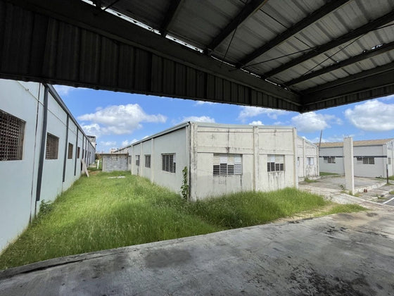 Nave industrial alquiler Zona Franca HainaMosa 1
