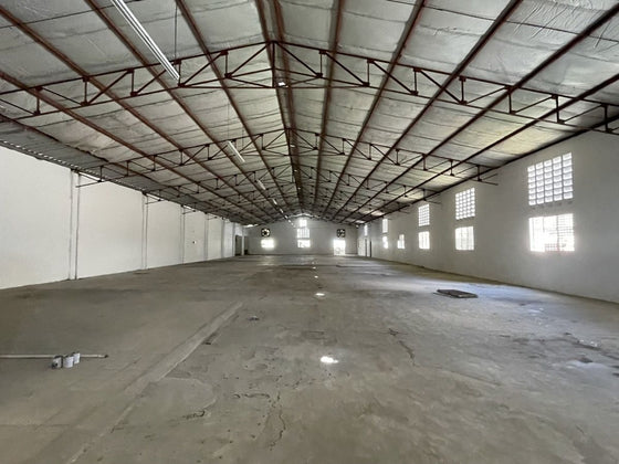 Nave industrial alquiler Zona Franca HainaMosa 1