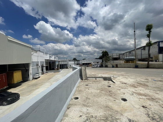 Nave alquilada venta Aut. Duarte KM14, Santo Domingo Oeste