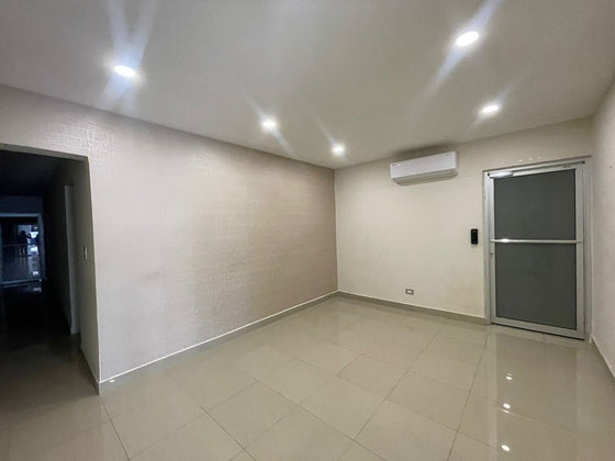 Oficina alquiler Piantini, Santo Domingo