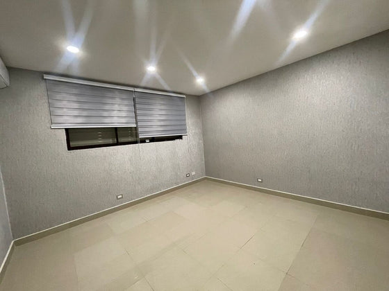 Oficina alquiler Piantini, Santo Domingo