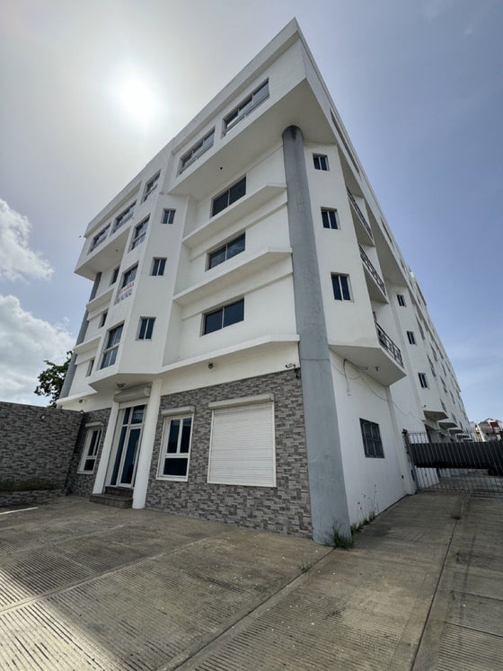 Edificio oficinas alquiler 27 de Febrero, Santo Domingo