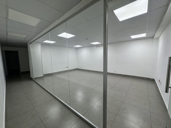 Locales comerciales alquiler 27 de Febrero Santo Domingo