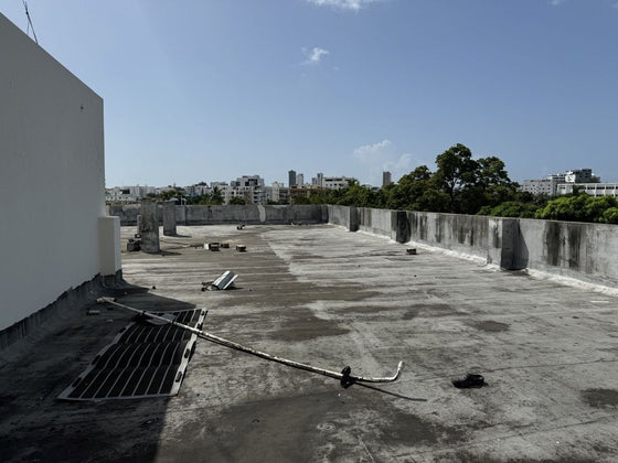 Edificio comercial oficina venta y alquiler Ave. Luperon Santo Domingo