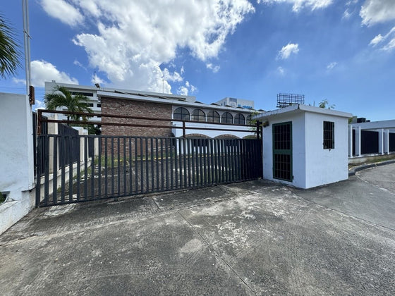 Edificio Oficinas Alquiler Ave. Tiradentes Santo Domingo Quisqueya