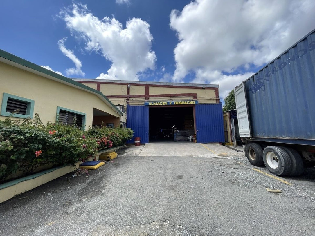Terreno Nave local comercial venta Villa Faro Santo Domingo Este