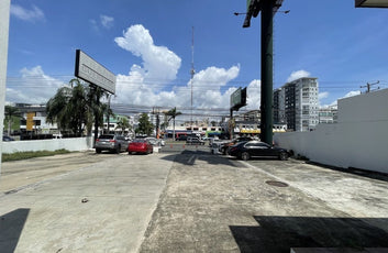 Terreno Local comercial oficina venta 27 de Febrero, Santo Domingo-4