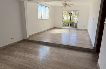 Locales comerciales alquiler Urb. Fernandez Santo Domingo-10