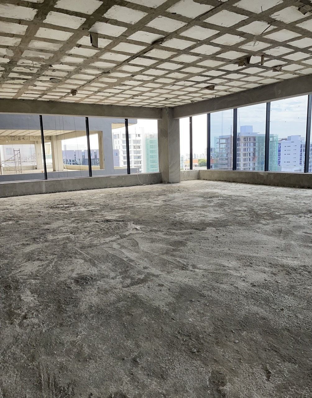 Oficina venta alquiler Piantini Villa Palmera Santo Domingo