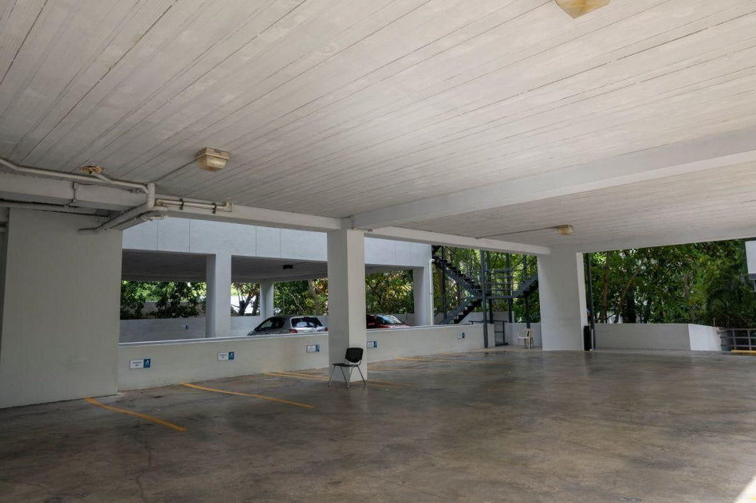 Oficinas alquiler Piantini MIII 301 Santo Domingo