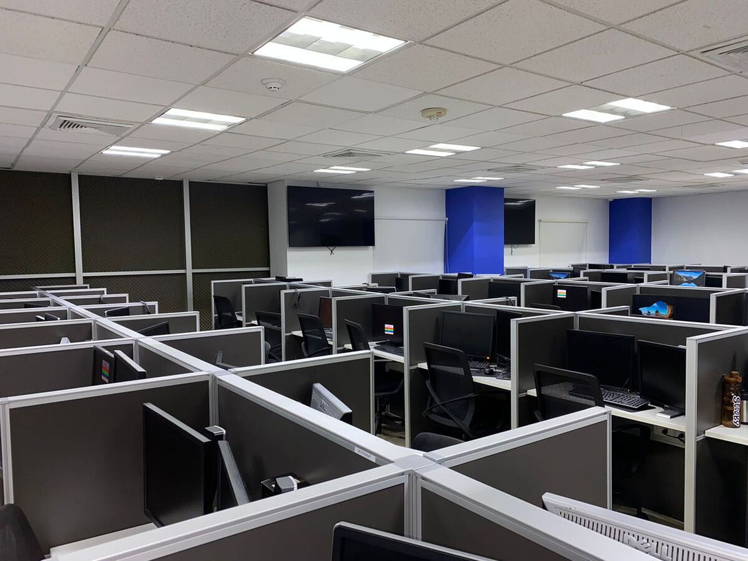 Call center plug and play alquiler Evaristo Morales Santo Domigno