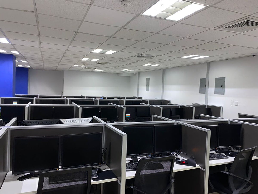 Call center plug and play alquiler Evaristo Morales Santo Domigno