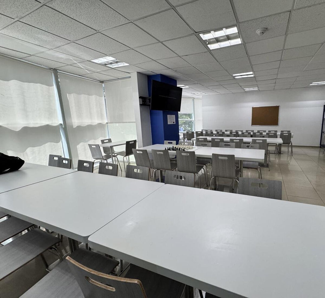 Call center plug and play alquiler Evaristo Morales Santo Domigno