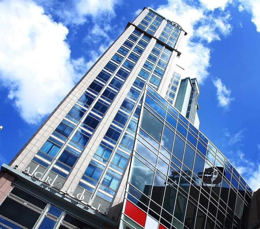 Oficina corporativa alquiler Piantini Acropolis Santo Domingo