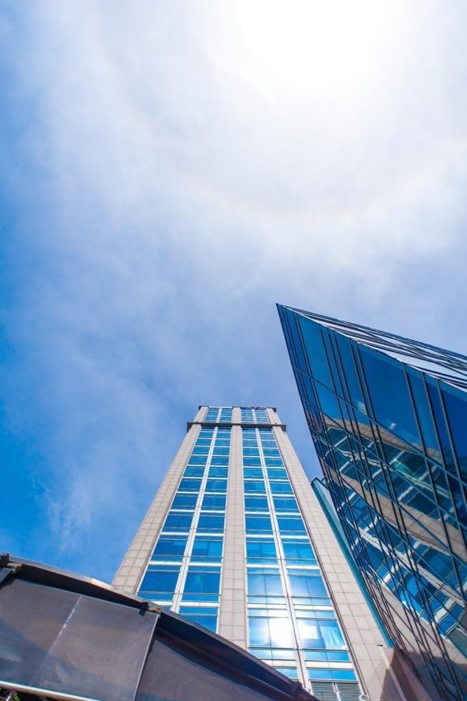 Oficina corporativa venta alquiler Piantini Acropolis Santo Domingo