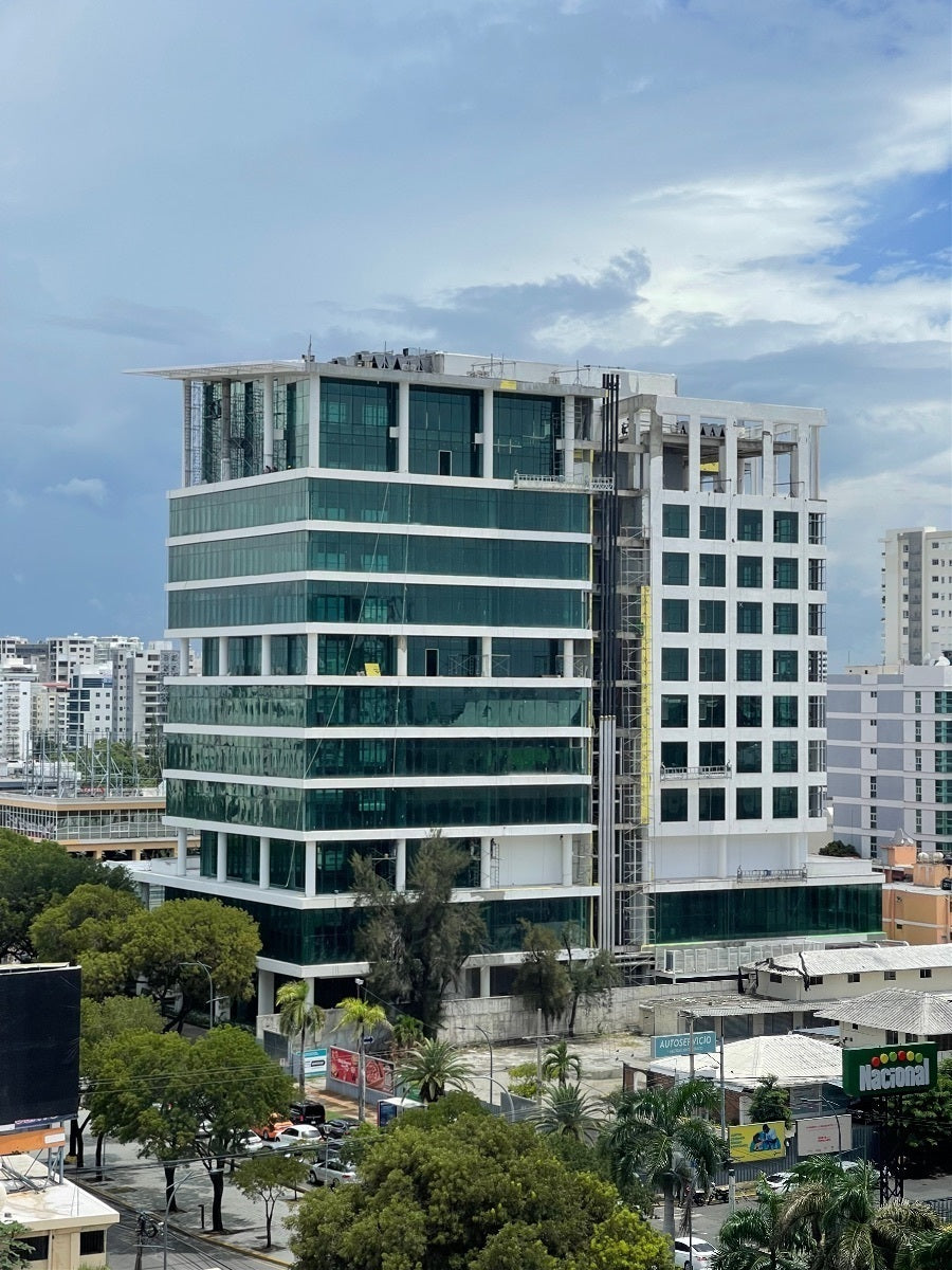 Oficina corporativa alquiler Piantini Habitat Center, Santo Domingo