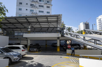 Oficina alquiler Naco Santo Domingo M7-3