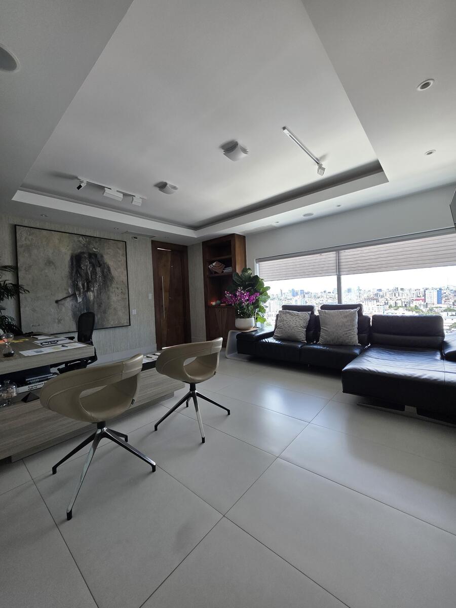 Oficina alquiler amueblada Torre Forum El Millon Santo Domingo