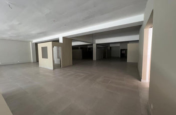 Locales comerciales 1er nivel Naco Santo Domingo-12