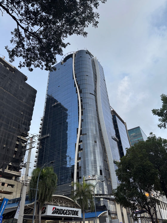 Oficinas corporativas alquiler World Tarde Center WTC BlueMall Piantini Santo Domingo