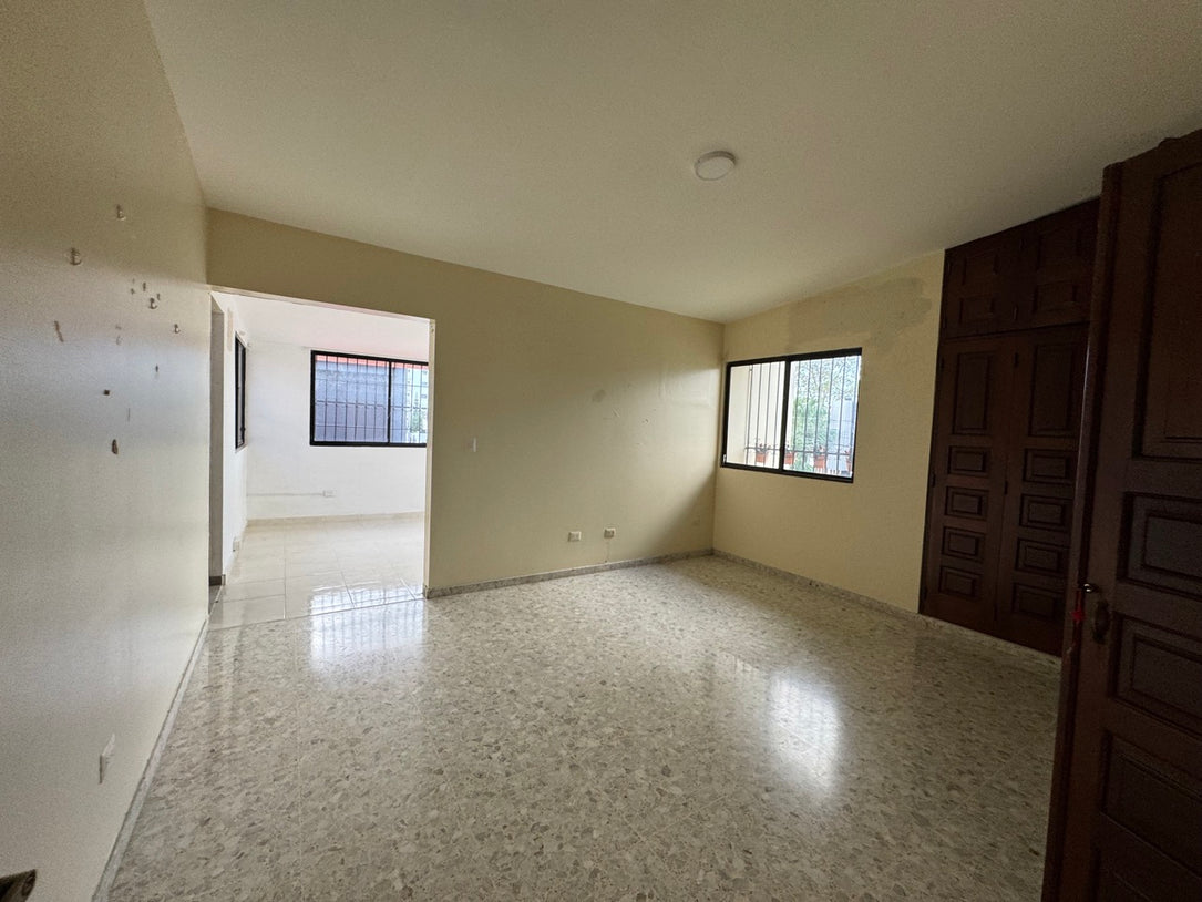 Local comercial casa Arroyo Hondo Viejo Santo Domingo