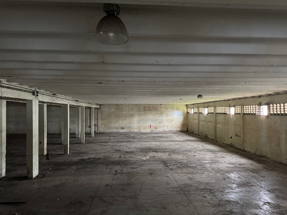 Nave terreno locales comerciales venta Ave. Luperon Herrera, Santo Domingo,