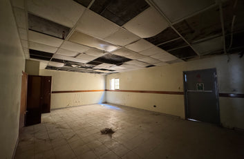 Edificio oficinas comercial Ens. Kennedy, Ave. Tiradentes Santo Domingo-4