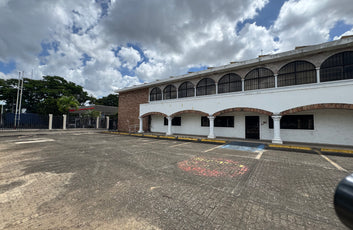 Edificio oficinas comercial Ens. Kennedy, Ave. Tiradentes Santo Domingo-20