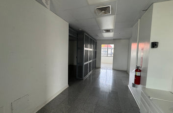 Oficina alquiler Corporativo 2010 Piantini Santo Domingo 502-2