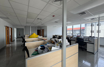 Oficina alquiler Corporativo 2010 Piantini Santo Domingo 502-14