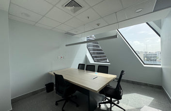 Oficina alquiler Corporativo 2010 Piantini Santo Domingo 502-15