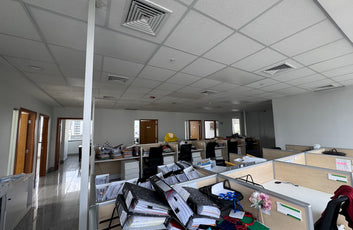 Oficina alquiler Corporativo 2010 Piantini Santo Domingo 502-17