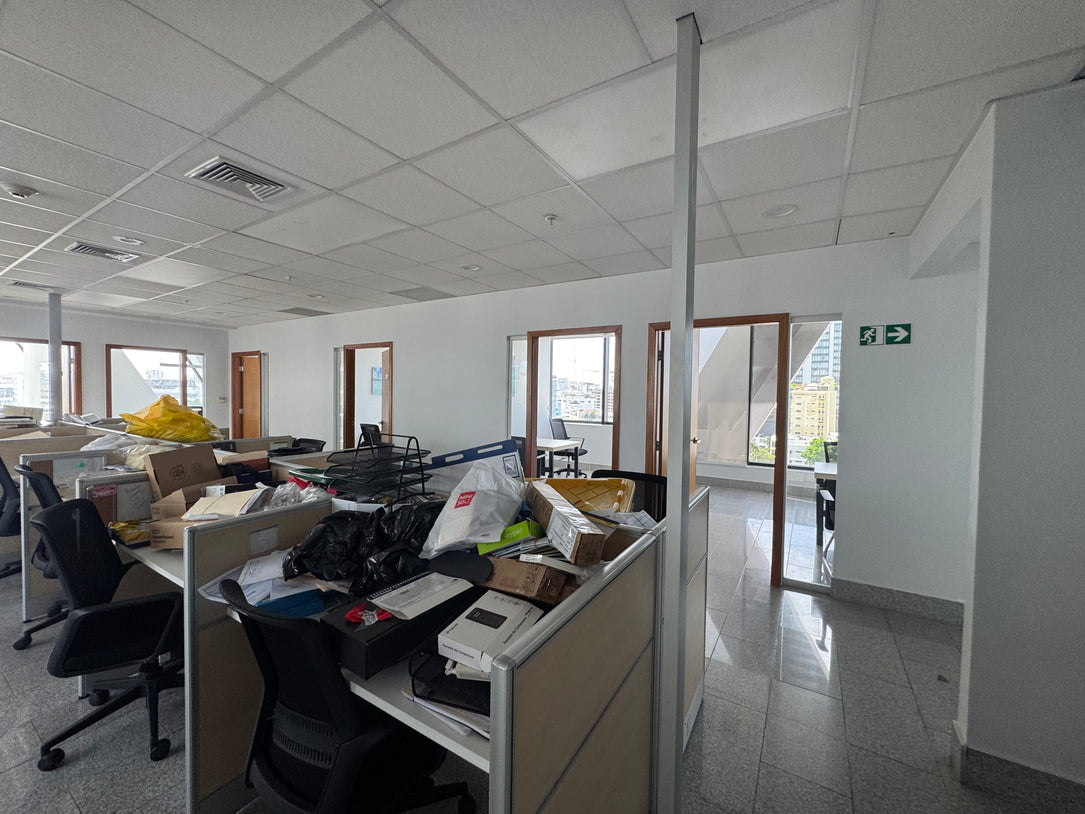 Oficina alquiler Corporativo 2010 Piantini Santo Domingo 502