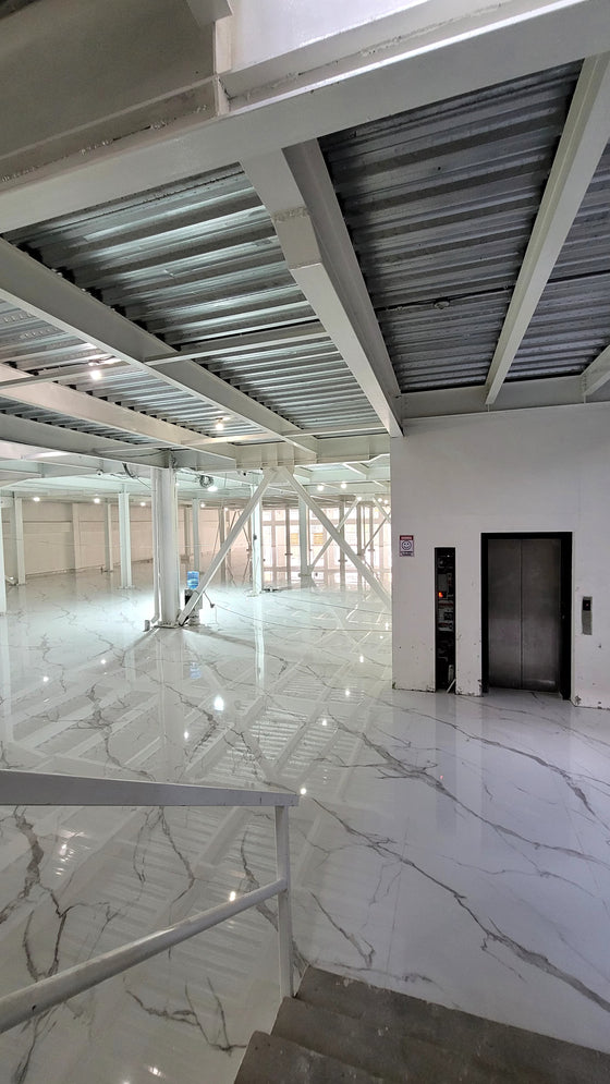 Locales comerciales oficina alquiler, Bella Terra Mall, Santiago